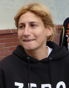 Elissa Steamer professional skateboard setup