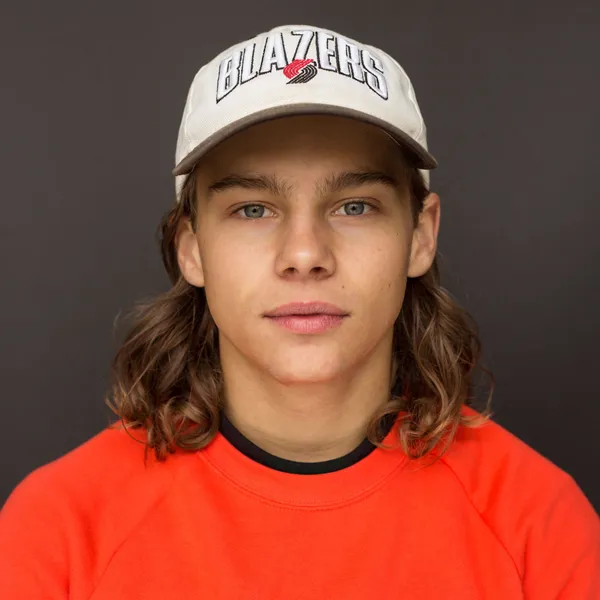 Oskar Rozenberg professional skateboard setup